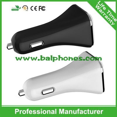 Caricatore 2015 dell'automobile del usb del porto del nuovo prodotto 4 per il caricatore dell'automobile di iphone di Samsung