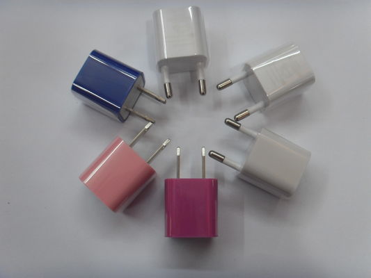 Chargeurs noirs/blancs portatifs de voiture d'iPhone d'Apple avec le fusible de sécurité