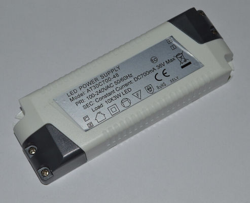 водитель водить 18V 700Ma 27W постоянн настоящий с фактором наивысшей мощности