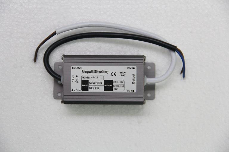 Электропитание 20V СИД течения IP68 650mA 21W постоянн - 36V DC, переключая электропитания