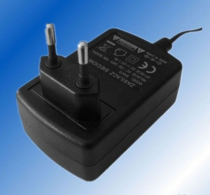 Стена FCC одобренная SAA IEC60950-1 внешняя 24V 18W CE UL установила переходнику силы